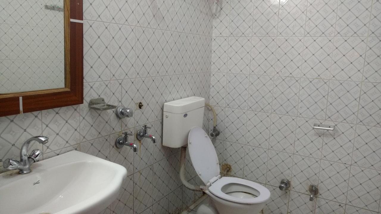 Hotel Brahma Kamal Joshimath Ngoại thất bức ảnh