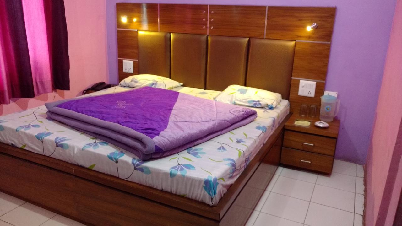 Hotel Brahma Kamal Joshimath Ngoại thất bức ảnh