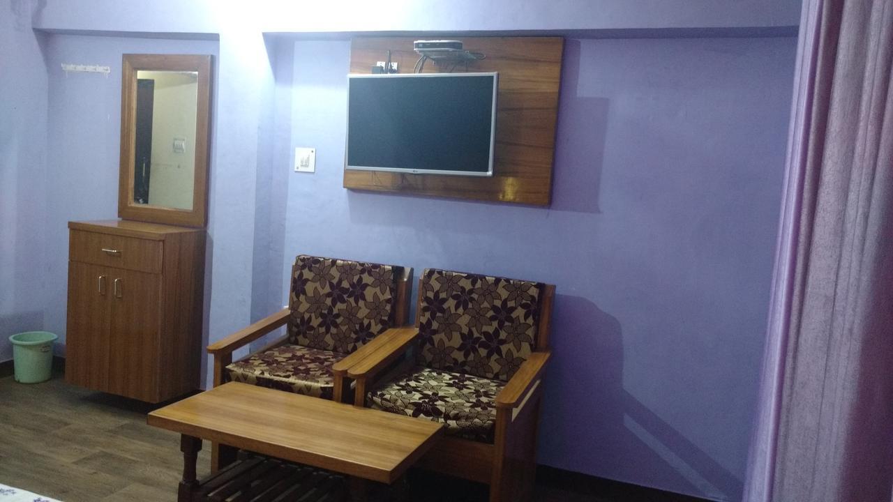 Hotel Brahma Kamal Joshimath Ngoại thất bức ảnh